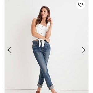 Petite High-Rise Slim Boyjean - Frisco Wash